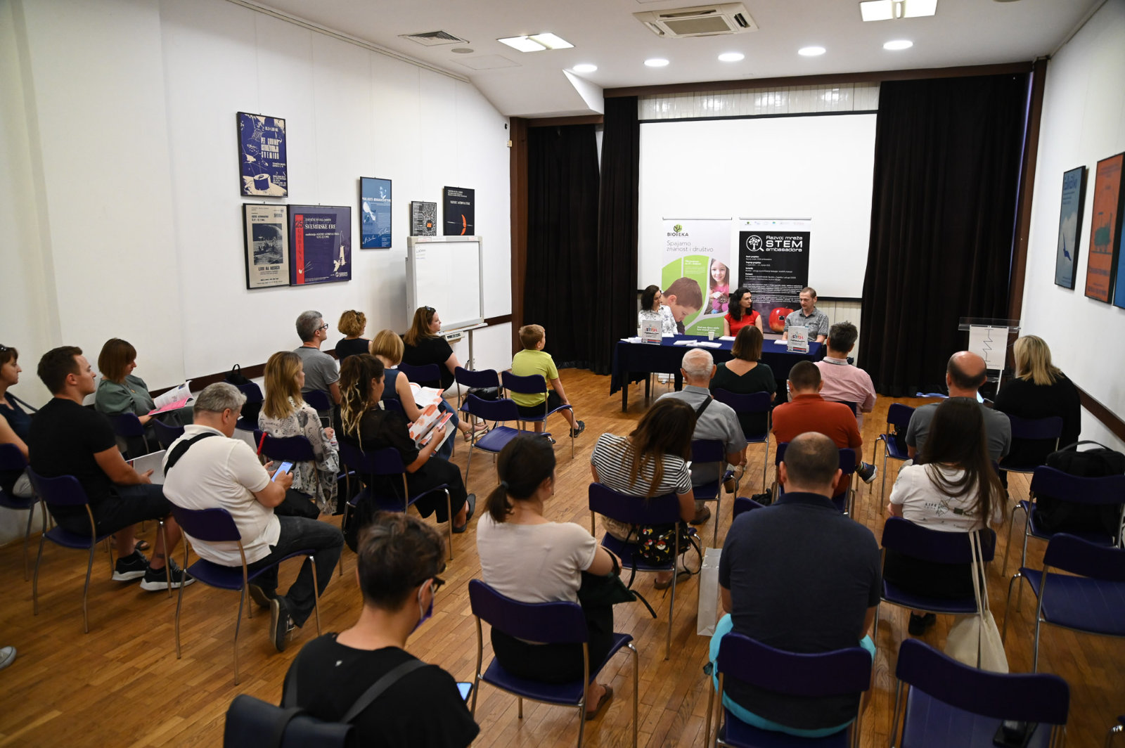 predstavljanje_prirucnika